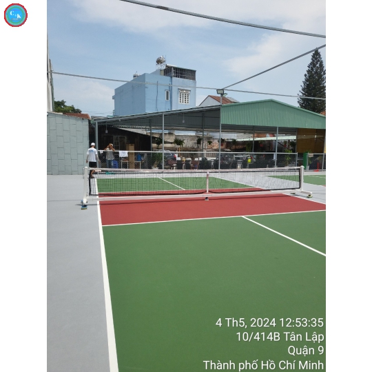 Sân pickleball có lưới di động